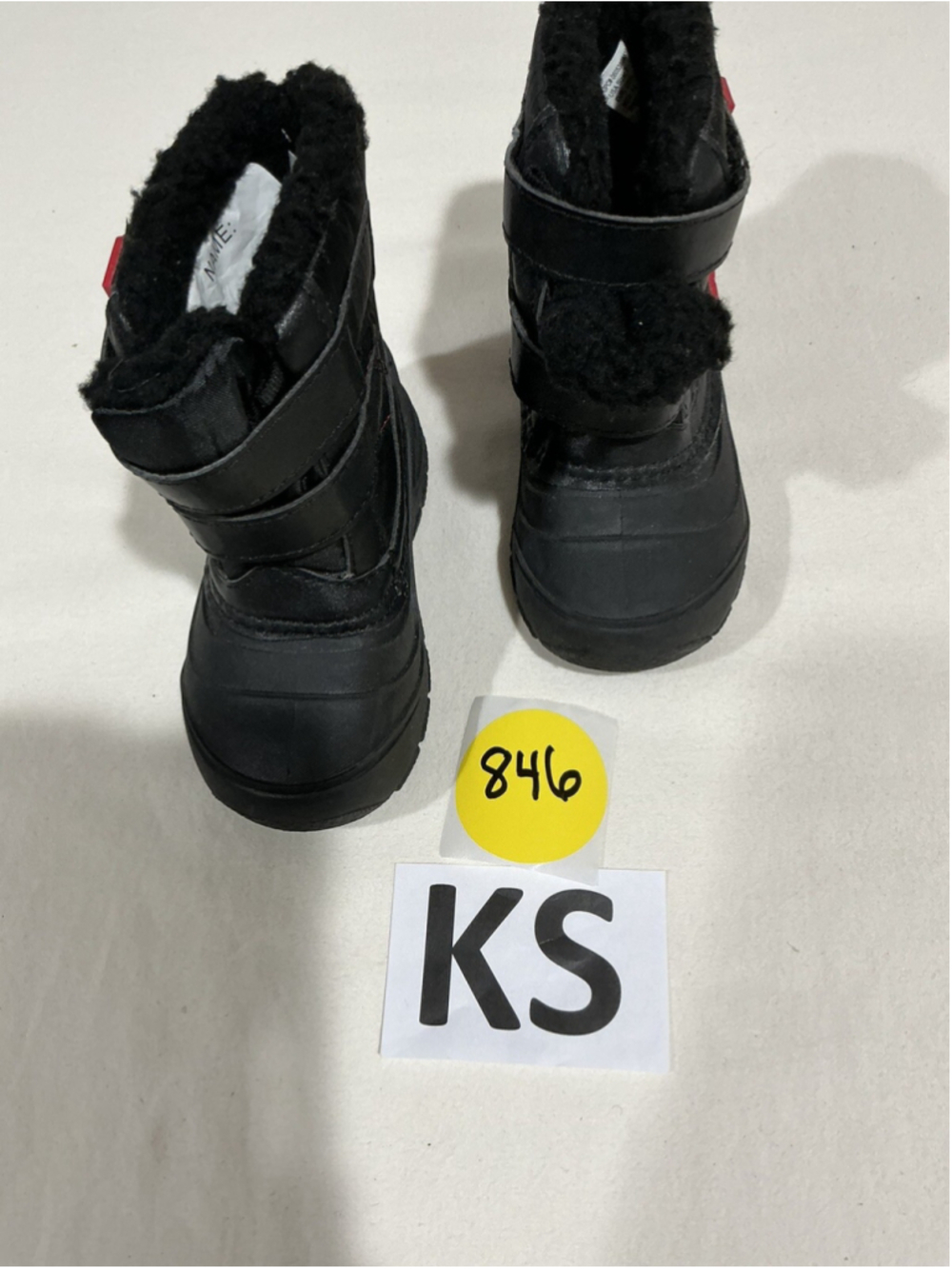 Boys Toddler Size 7 Wonder Nation Snow boots Black